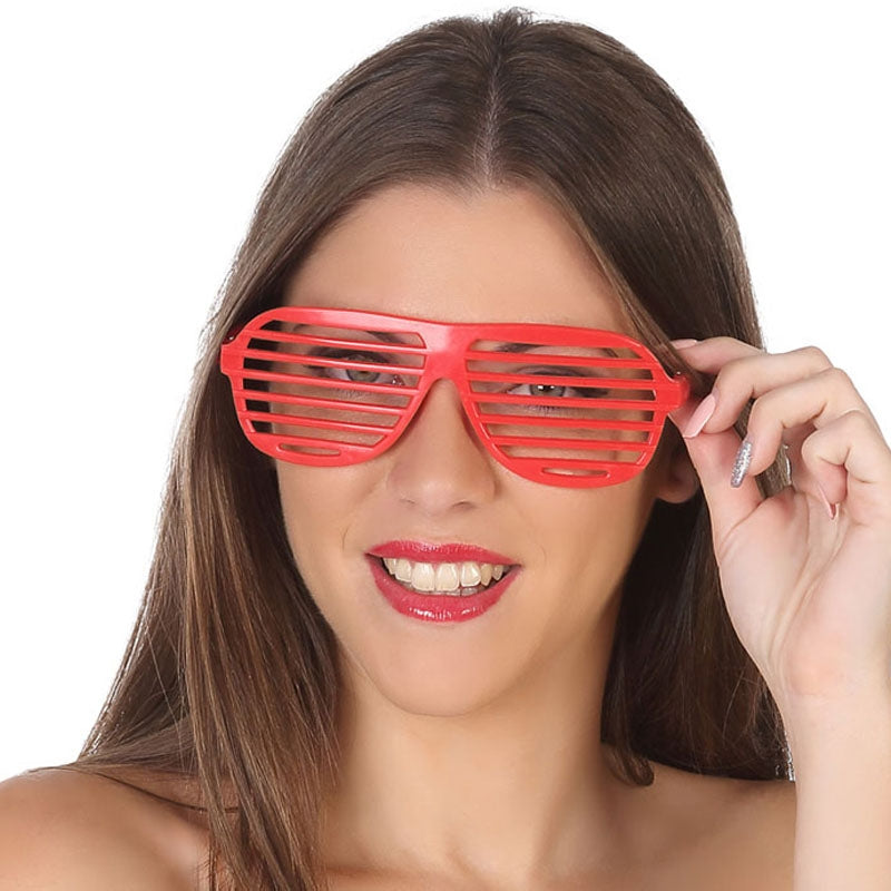 Gafas con rejilla rojas